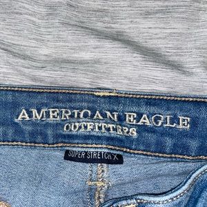 American Eagle Size 2 straight leg jeans